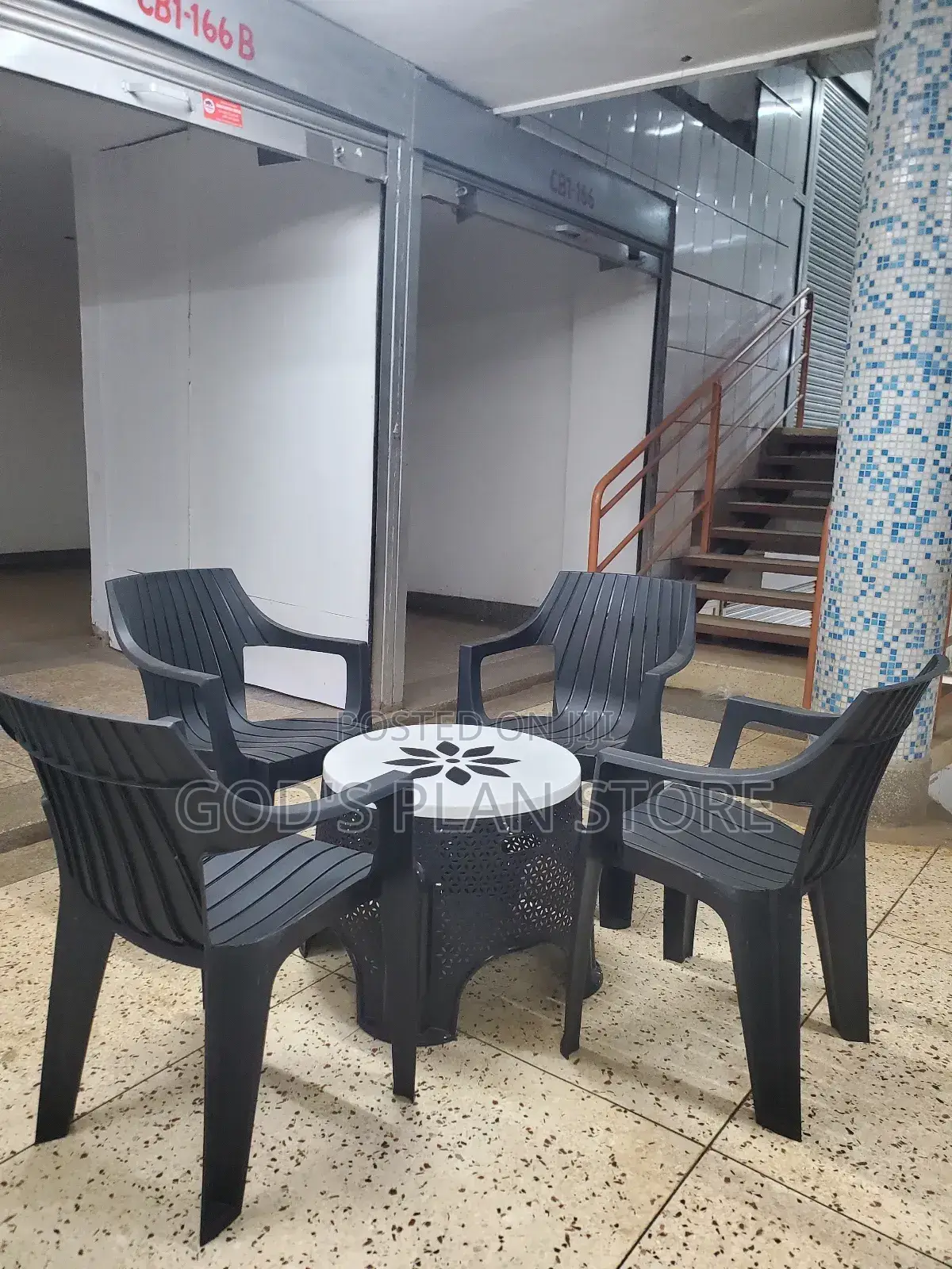 Simple Bar Center Table and Chairs