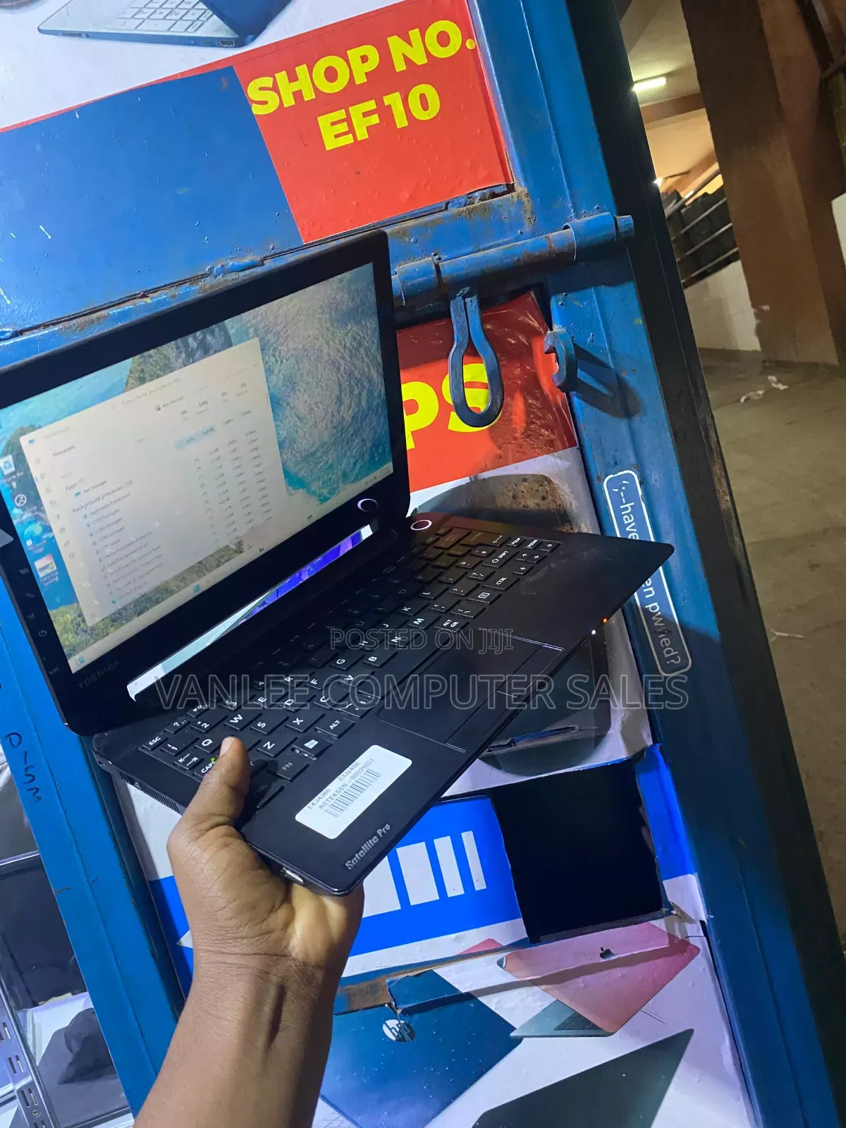 Laptop Toshiba Satellite Pro A300 4GB Intel Celeron HDD 500GB