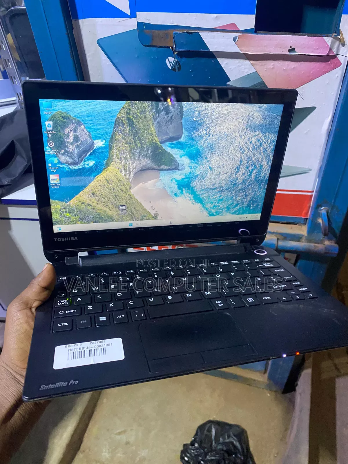 Laptop Toshiba Satellite Pro A300 4GB Intel Celeron HDD 500GB