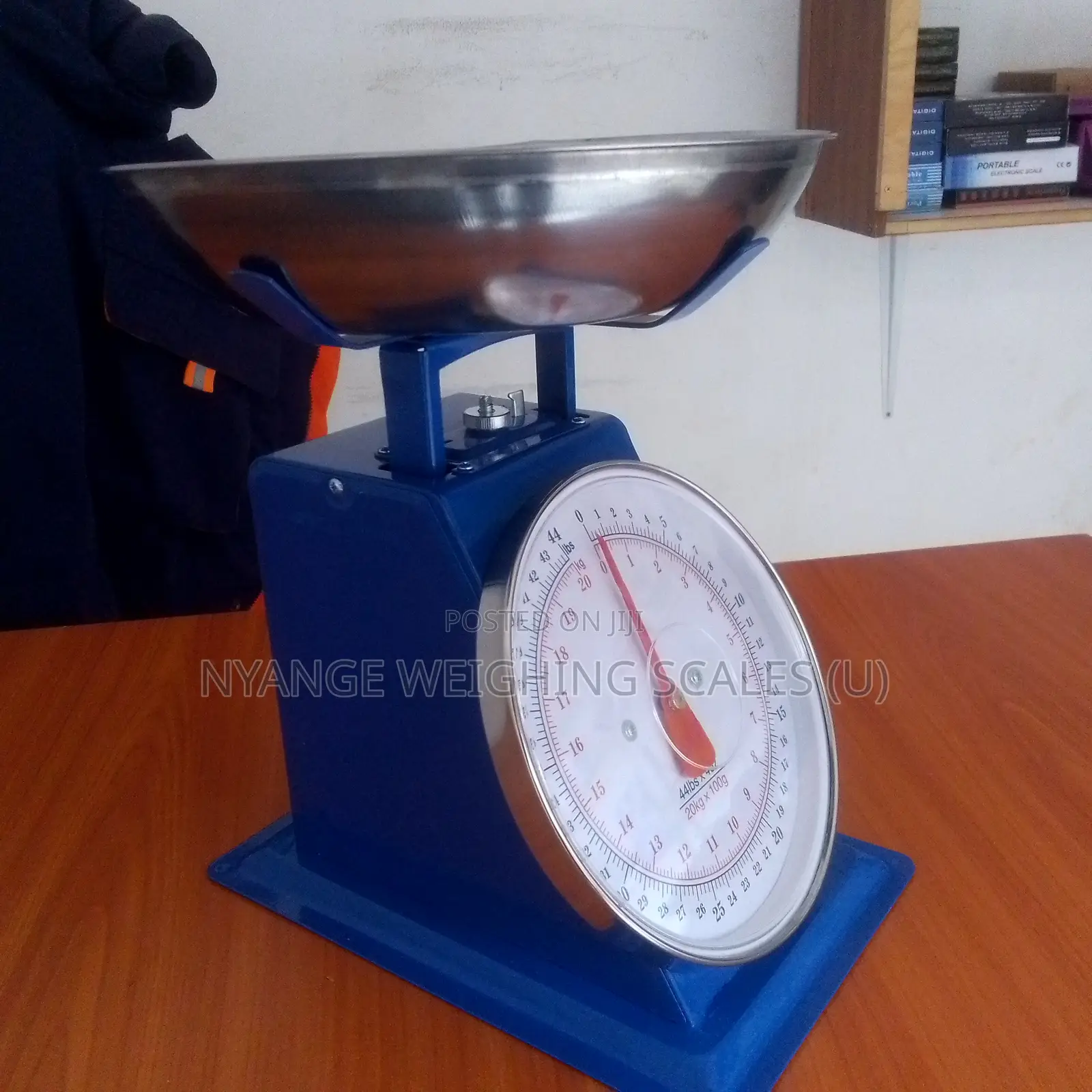 Spring Balance Scale With Stainless Steel Tray 20kg