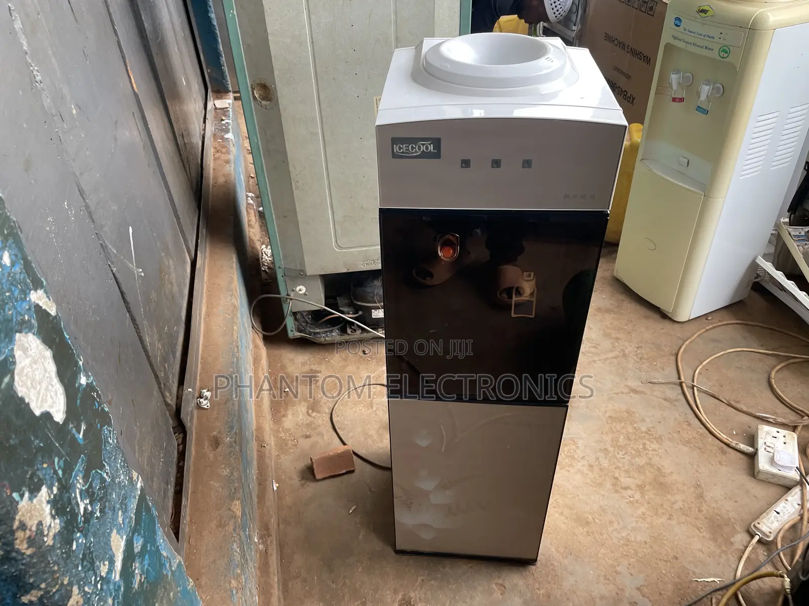 Ice Cool Water Dispenser
