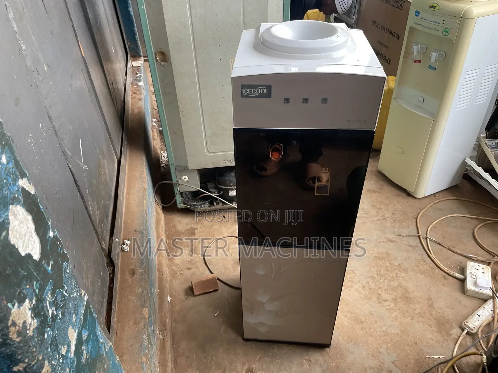 Ice Cool Water Dispenser