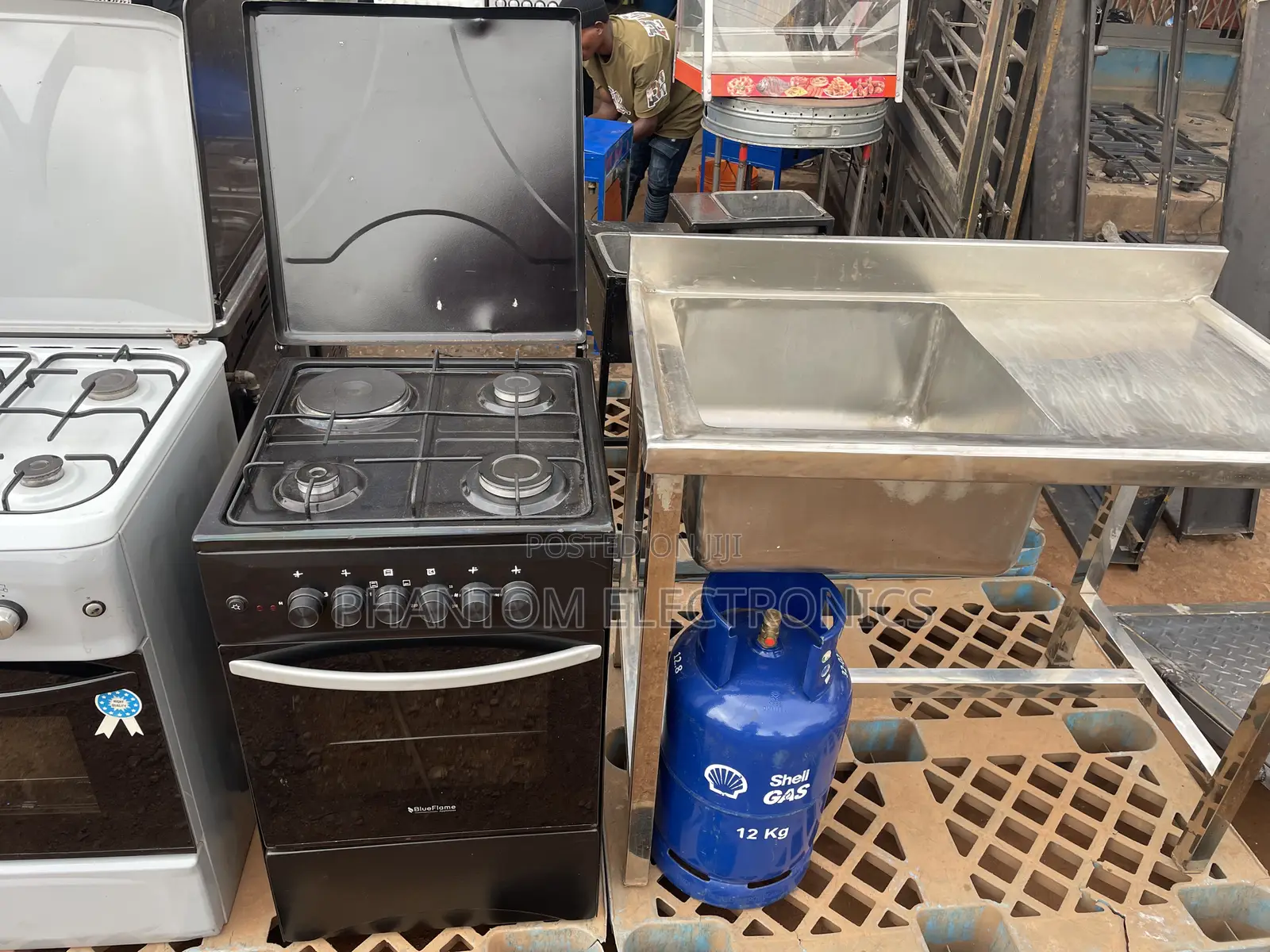 Black Blue Flame With Oven