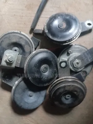 Ordinary Japan Horns