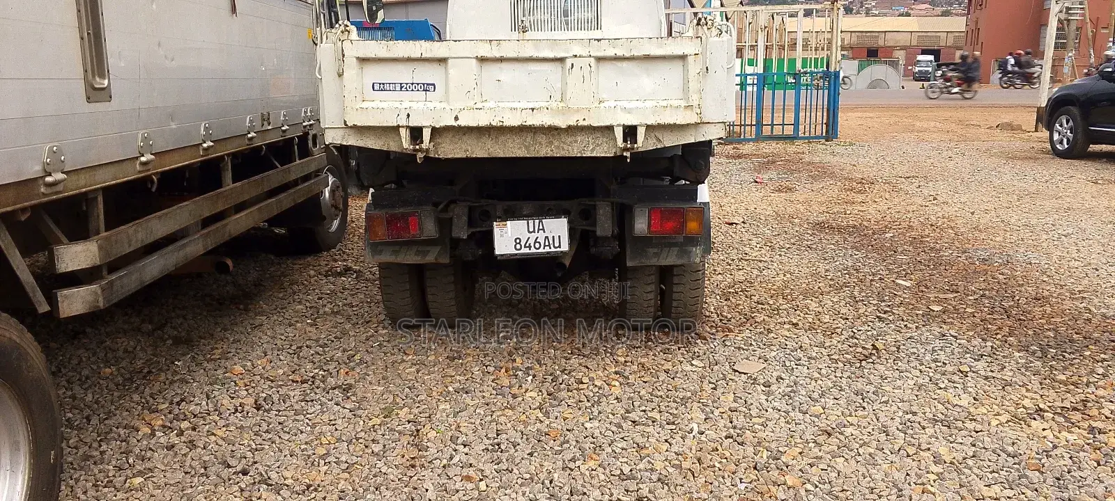 Isuzu Elfu 250 1998 White