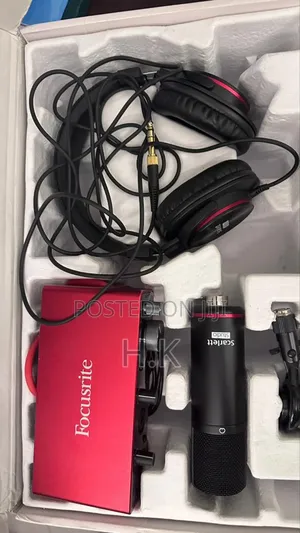 Photo - Focusrite Scarlett Studio Bundle