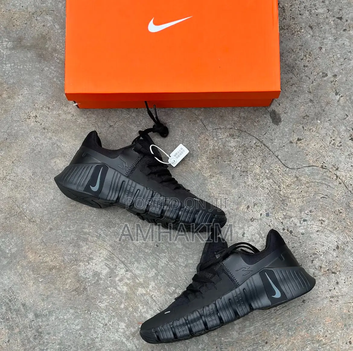 Classic Nike Free Metcon 5 Sneakers in Stock