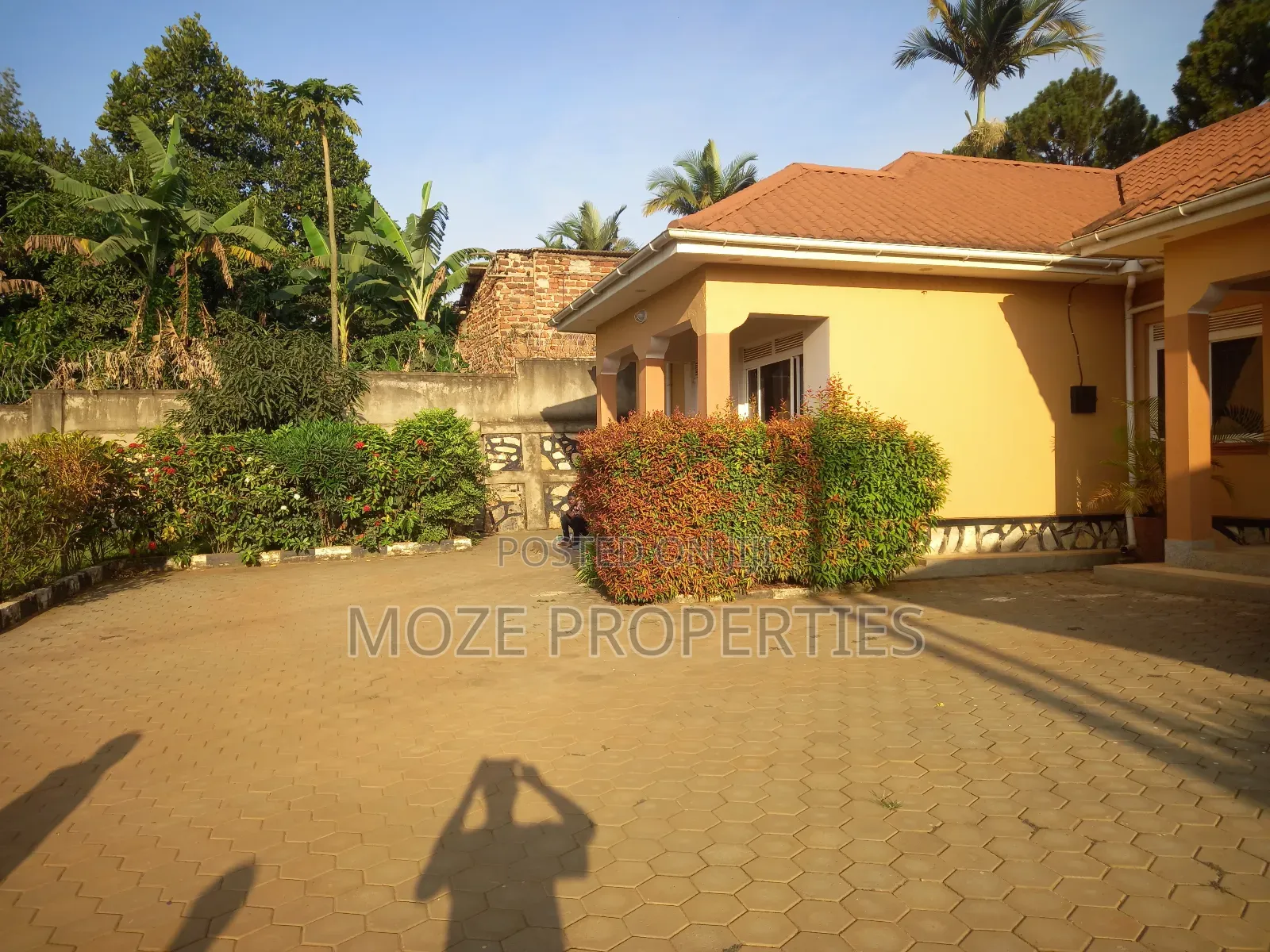 1bdrm Bungalow in Kyaliwajala, Central Division for rent