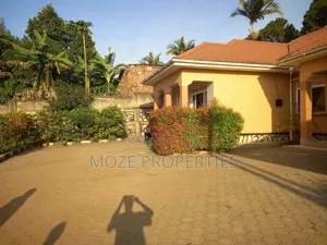 1bdrm Bungalow in Kyaliwajala, Central Division for rent
