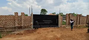 Metallic Sliding Gate