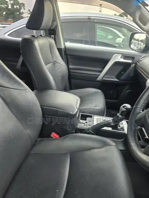 Toyota Land Cruiser Prado 2.8 2021 Blue