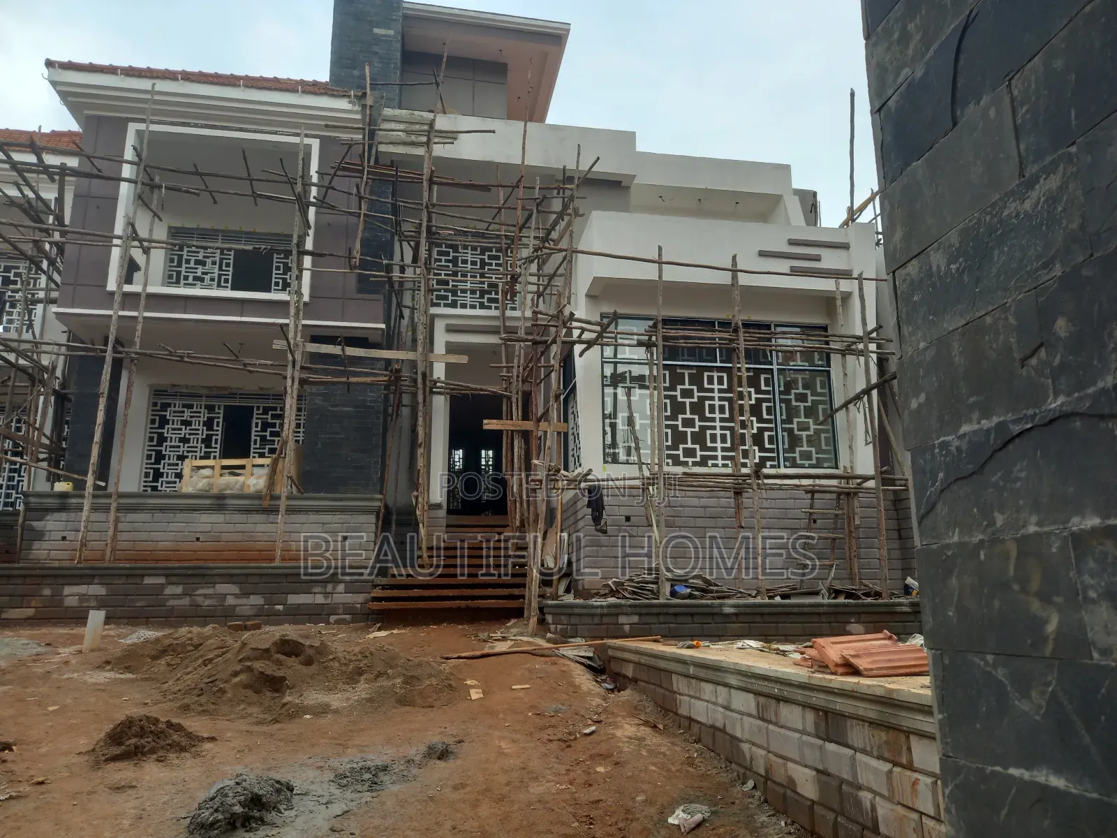 Furnished 6bdrm House in Ntinda, Central Division for sale