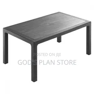 Garden/Hotel/Restaurant and Bar Plastic Table