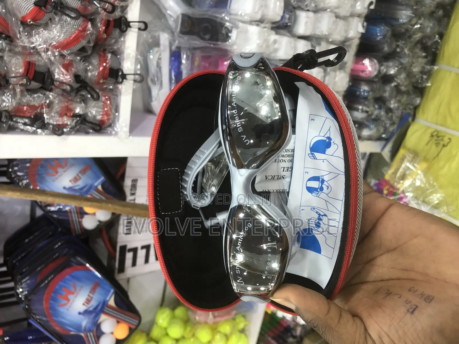 Anti-fog Adjustable Swimming Goggles