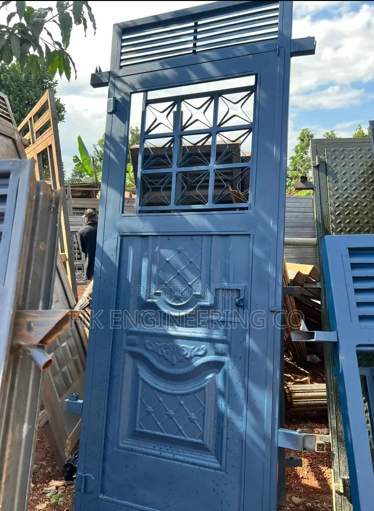 Bâck Doors