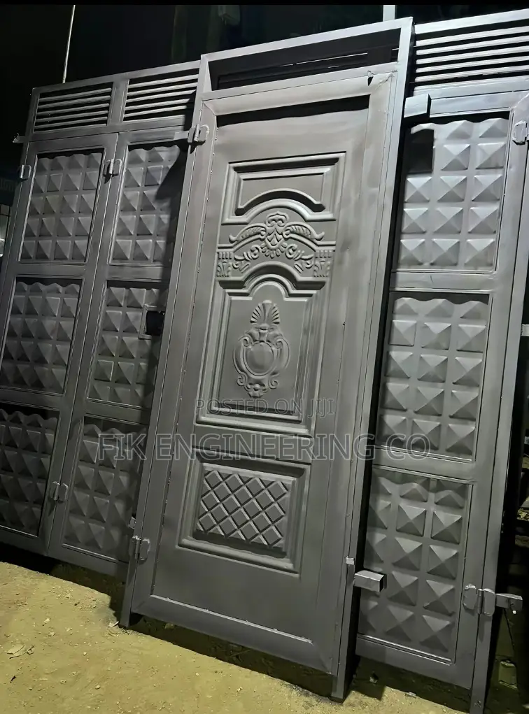 Bãck Doors