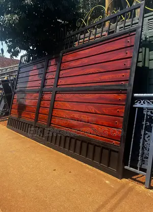 Sliidiing Gate