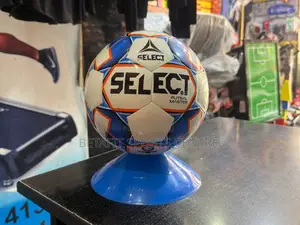 Selcet Football Tubeless Size 4