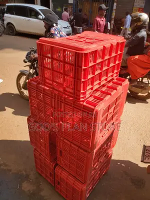 Red Color Plastic Crates