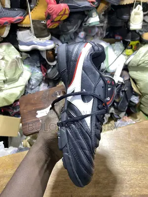Photo - Fair Plays - Tuff Playground Shoes