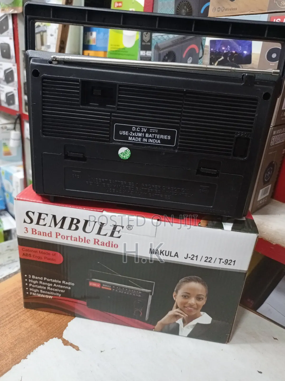 Sembule Makula 3 Band Portable Radio.