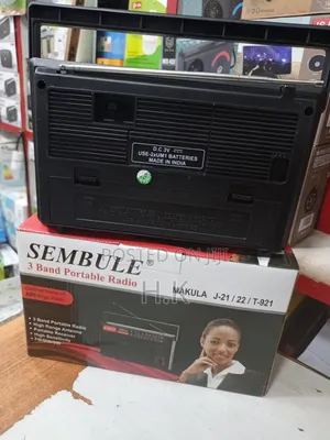 Sembule Makula 3 Band Portable Radio.