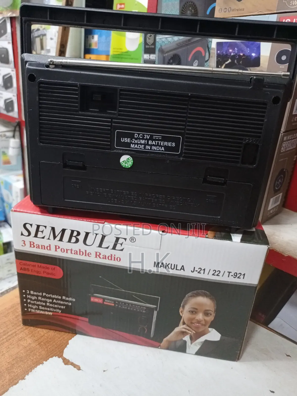 Sembule Makula 3 Band Portable Radio.