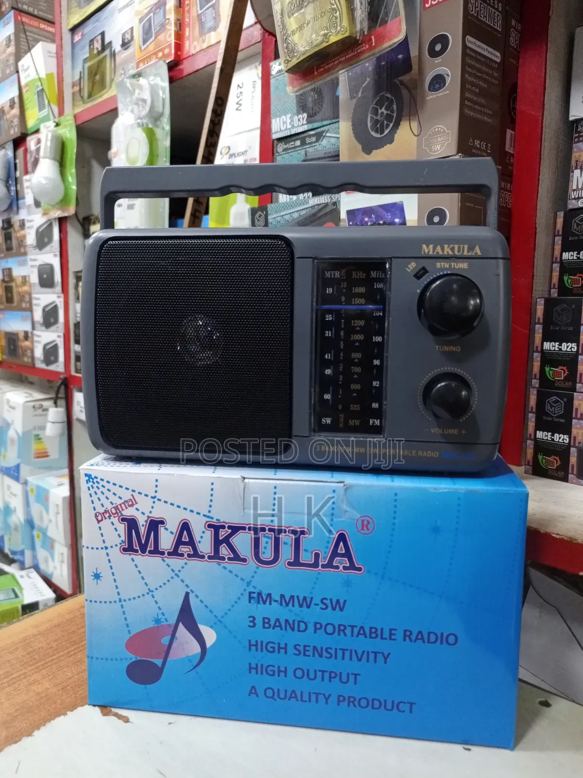 Makula Fm-Mw-Sw 3 Band Portable Radio.