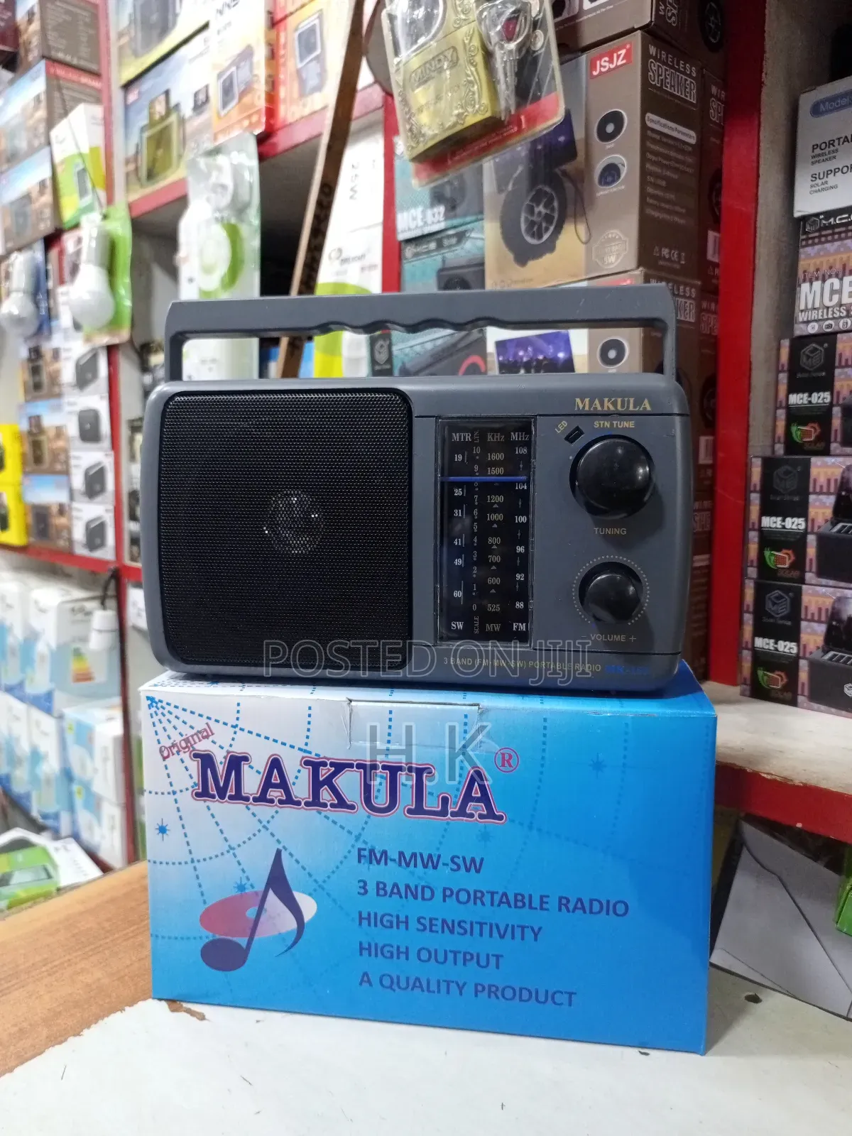 Makula Fm-Mw-Sw 3 Band Portable Radio.