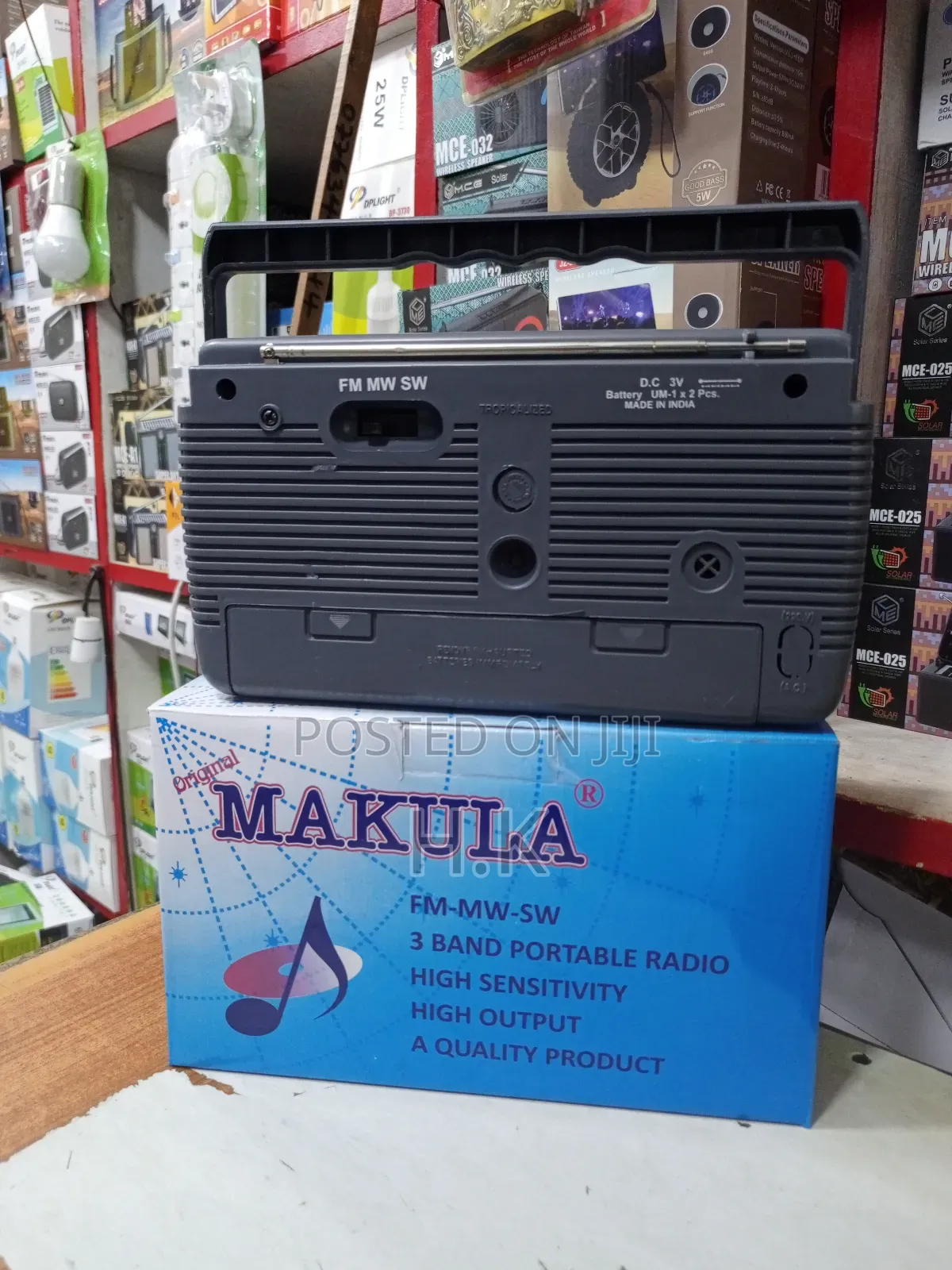 Makula Fm-Mw-Sw 3 Band Portable Radio.