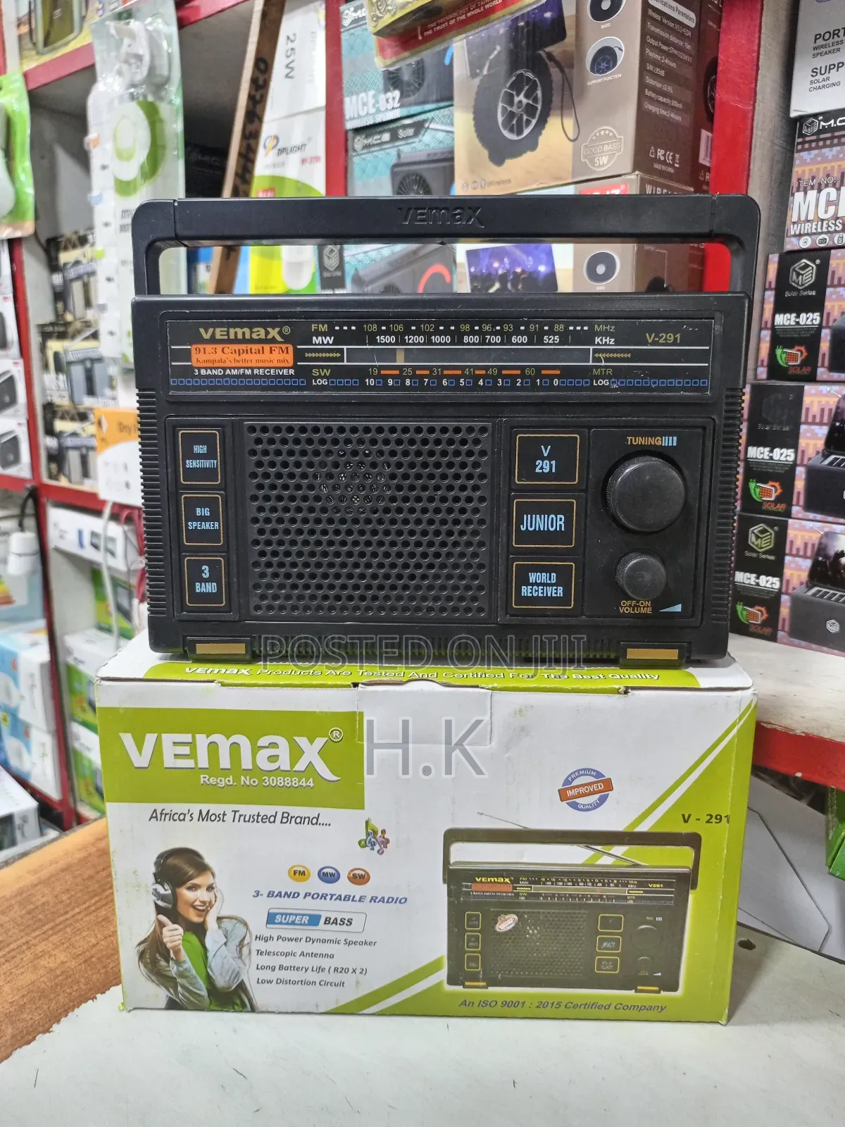 Vemax 3-Band Portable Radio, Model v-291