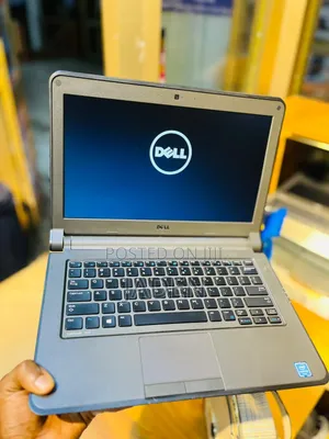 Photo - Laptop Dell Latitude 3350 4GB Intel Pentium HDD 320GB