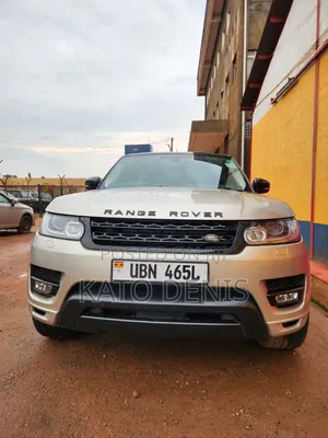 Photo - Land Rover Range Rover 2016 Gold
