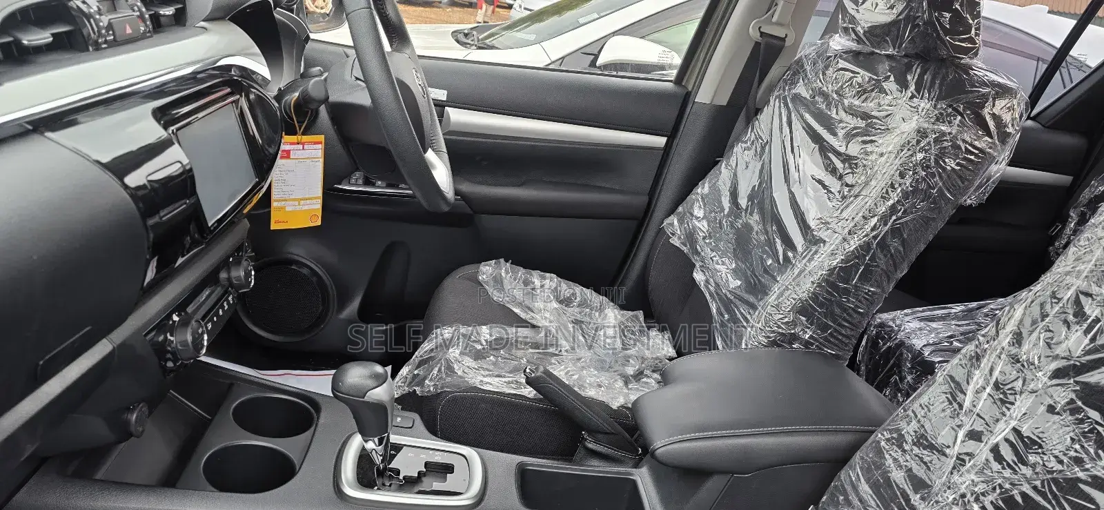 Toyota Hilux 2020 Brown