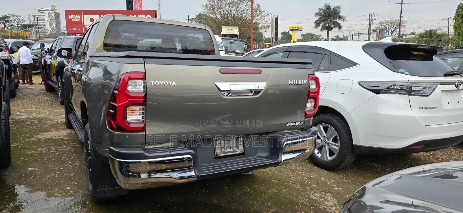 Toyota Hilux 2020 Brown