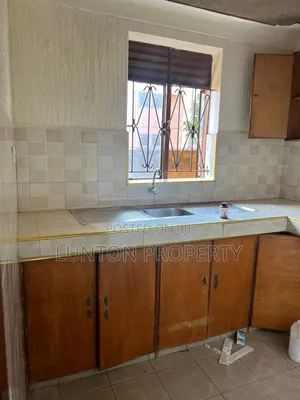 2bdrm Apartment in Kyambogo, Central Division for rent