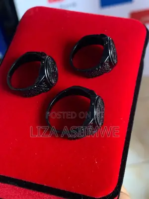 Luxurious Black Watch Rings