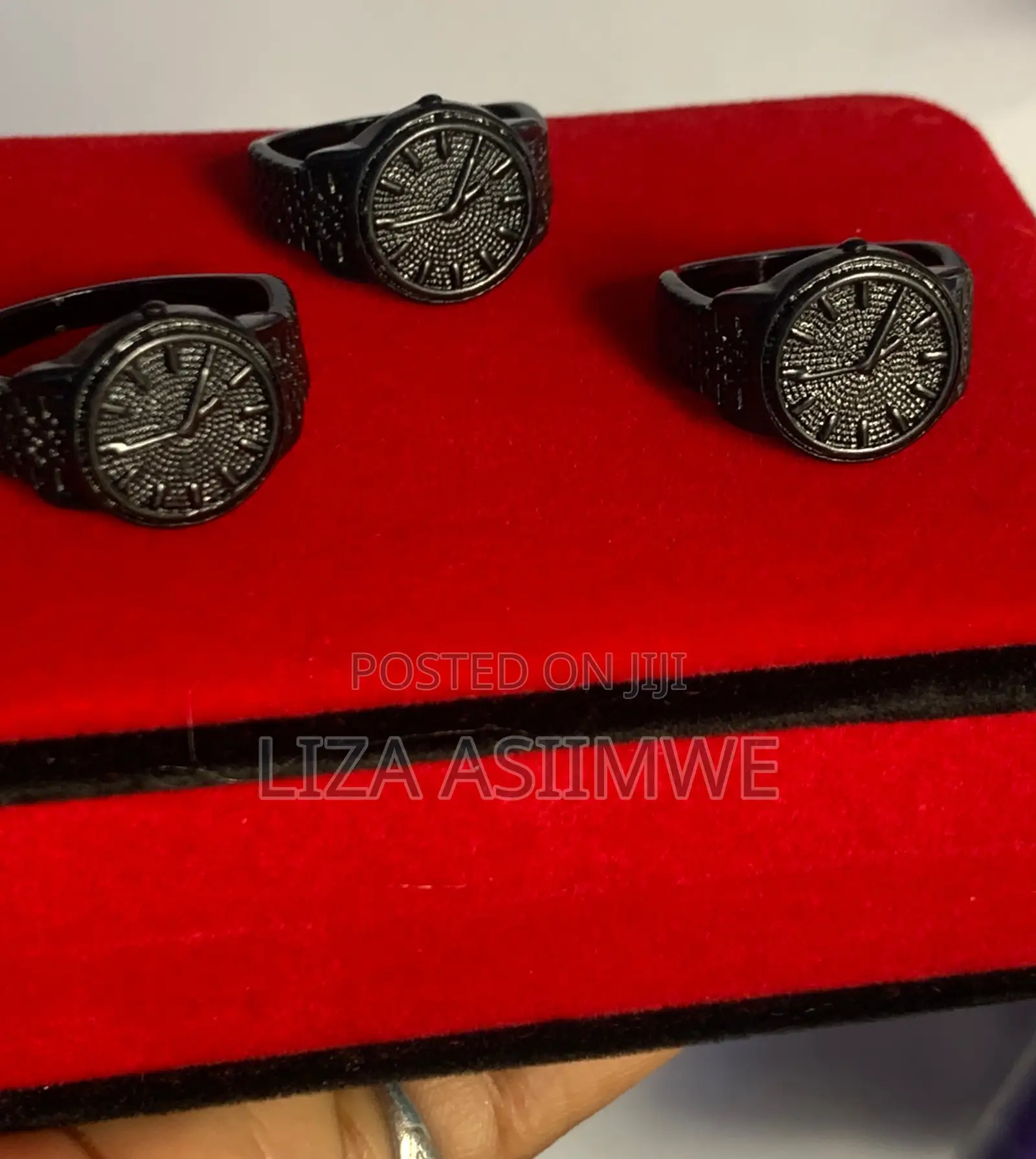Luxurious Black Watch Rings
