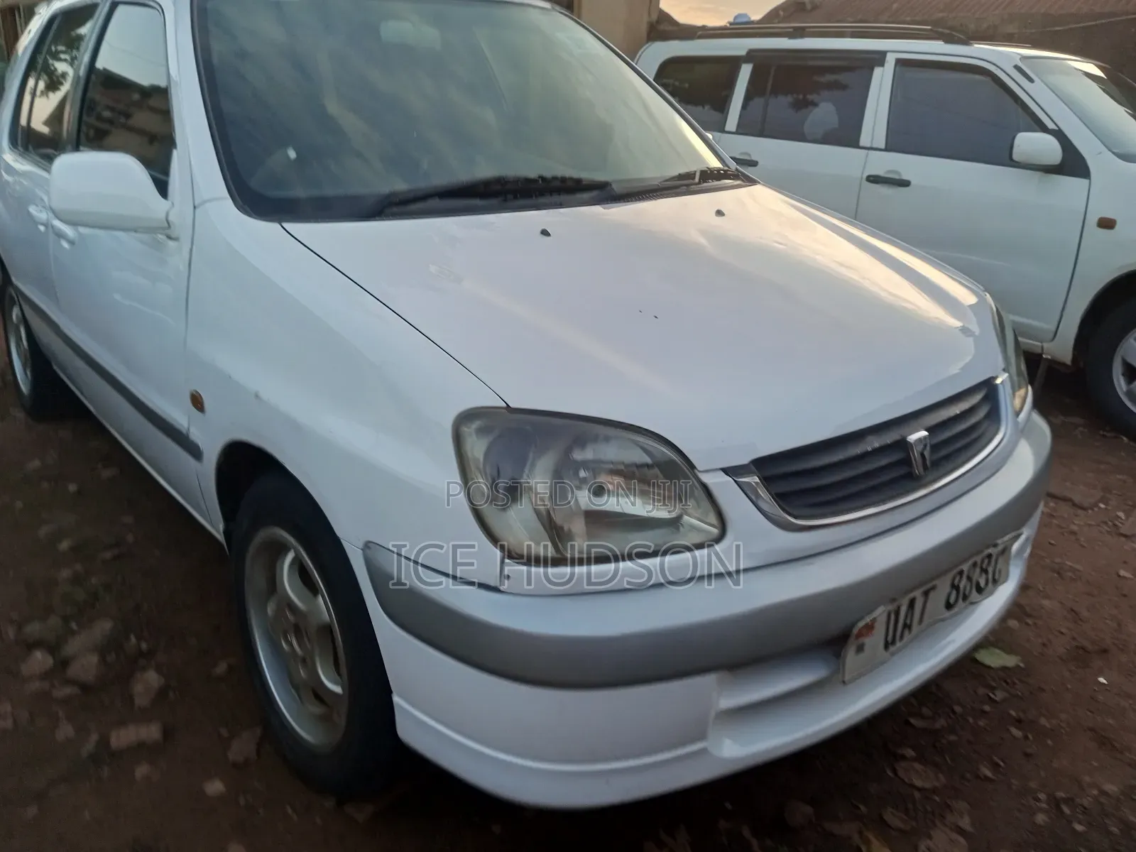 Toyota Raum 2000 White