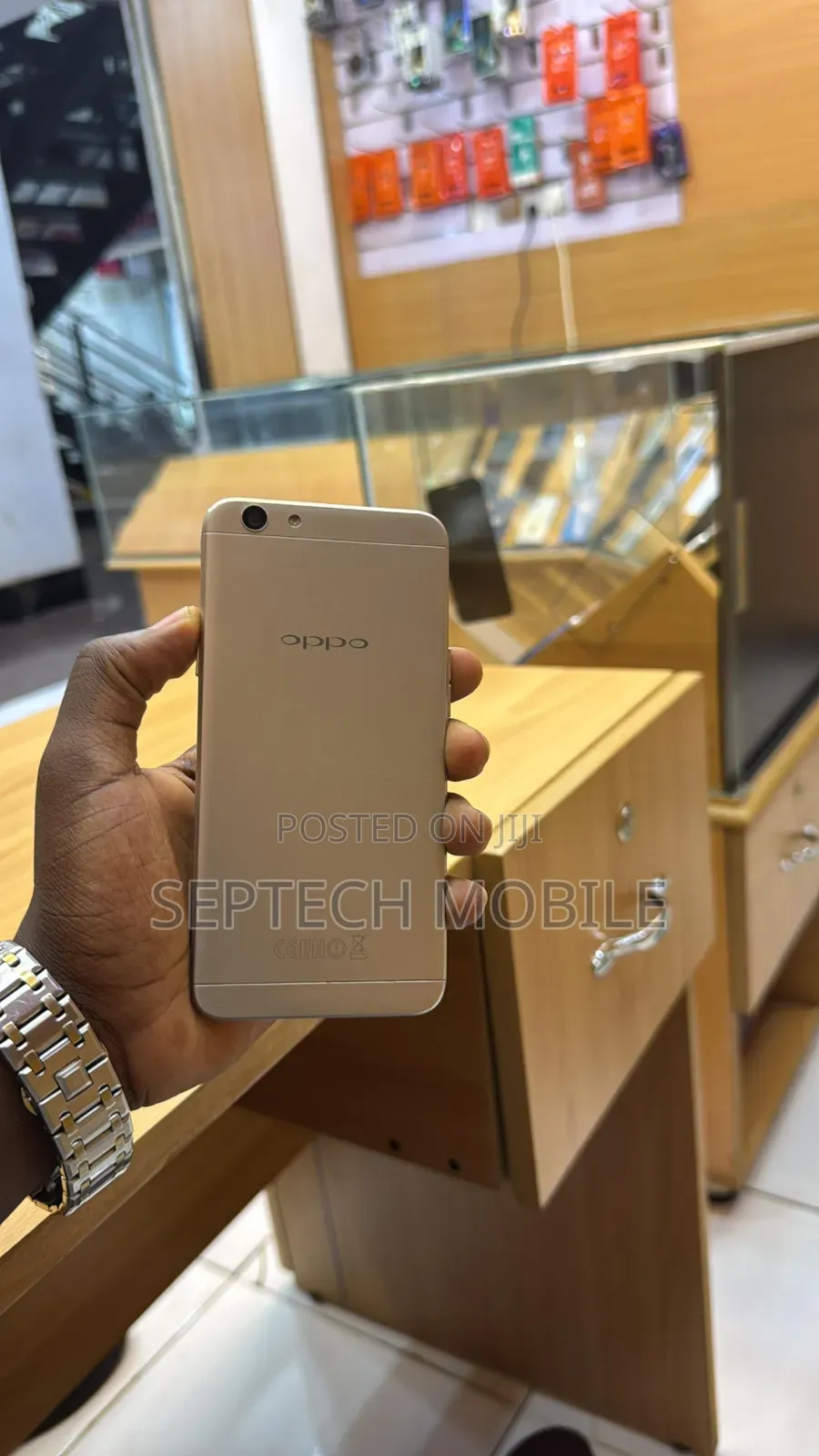 New Oppo F15 128 GB Yellow
