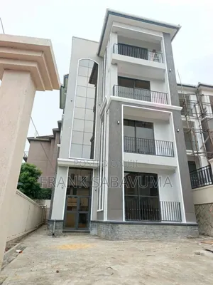 Photo - 1bdrm Apartment in Central Division for sale