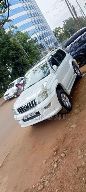 Photo - Toyota Land Cruiser Prado 2.7 i 16V 2008 Off white