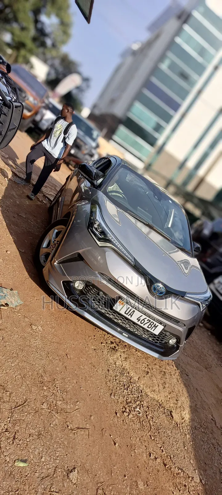 Toyota C-HR LE FWD 2019 Silver
