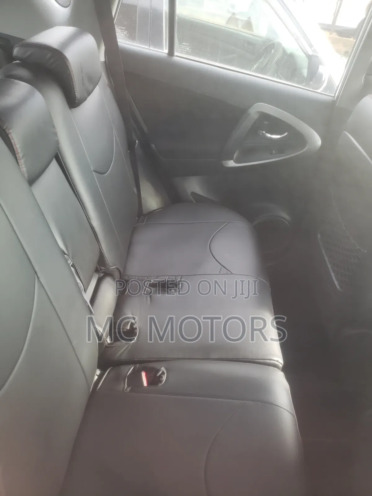 Toyota RAV4 2.5 2010 White