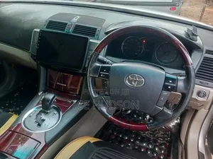 Toyota Mark X 2006 Ivory