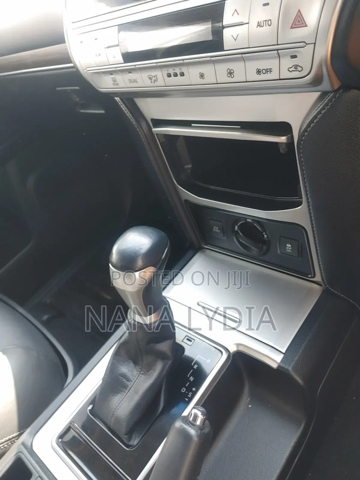 Toyota Land Cruiser Prado 2018 Brown