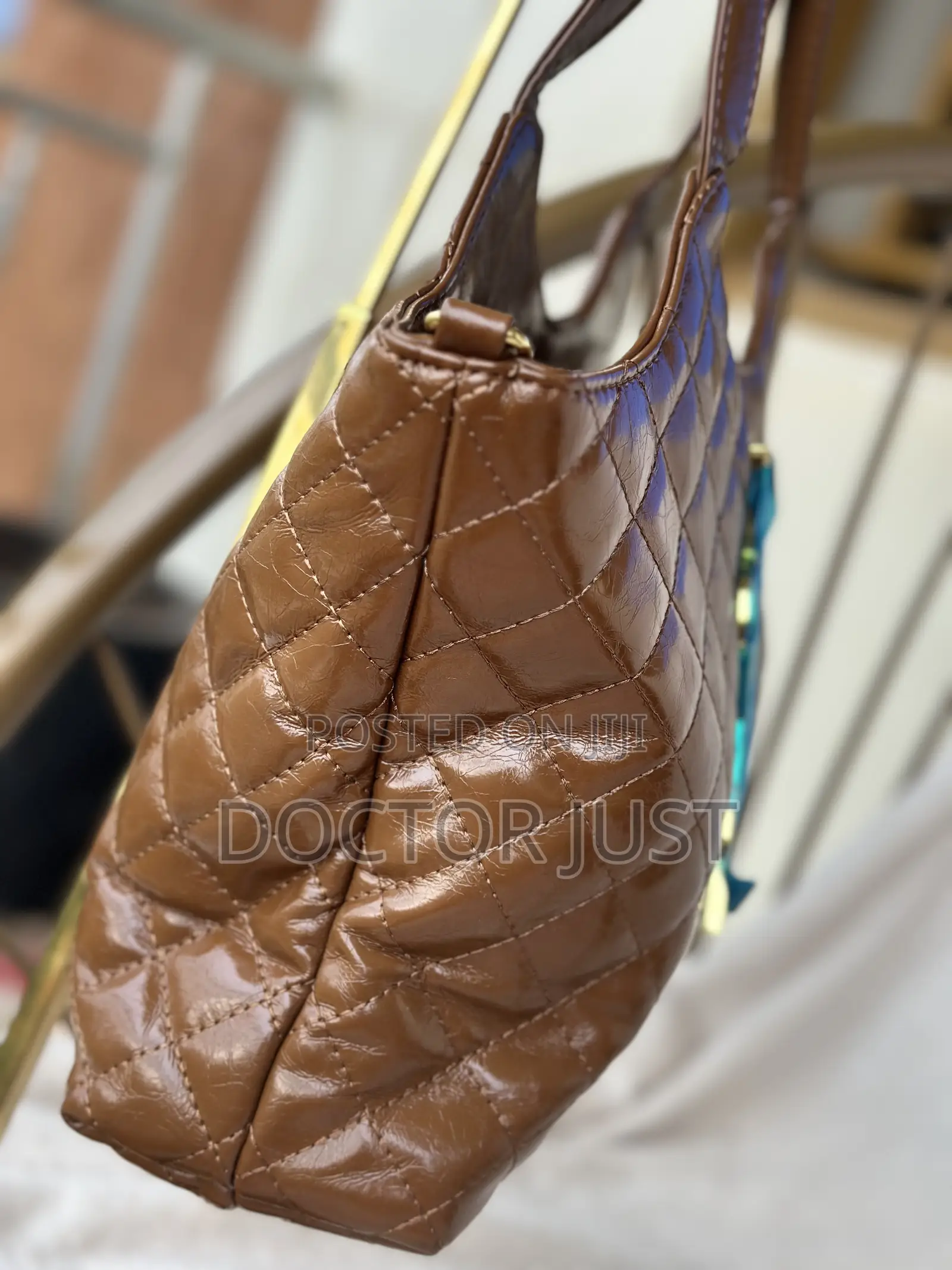 High-End Shoulder Bag