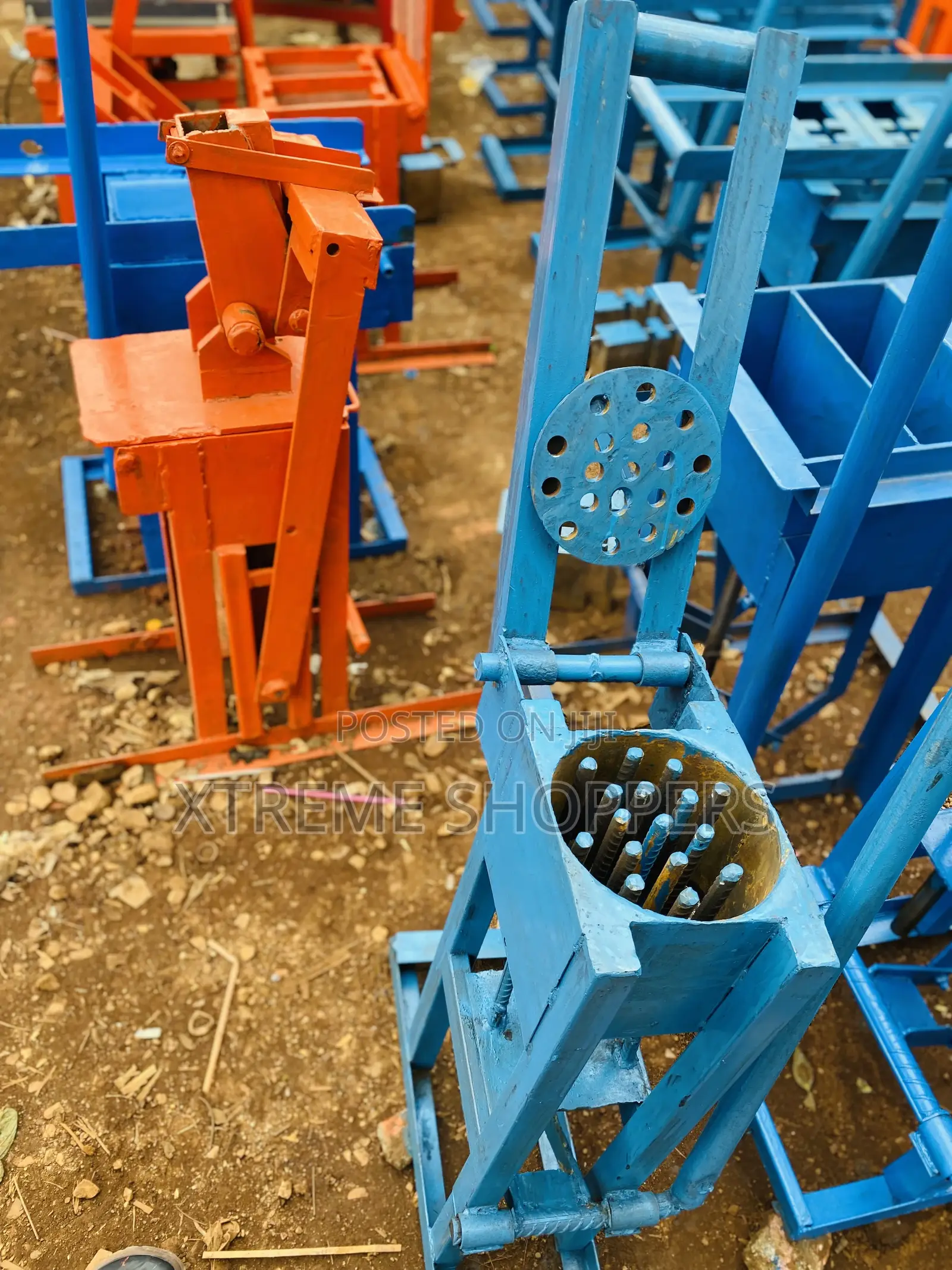 Singled Machine / Briquette Lucky