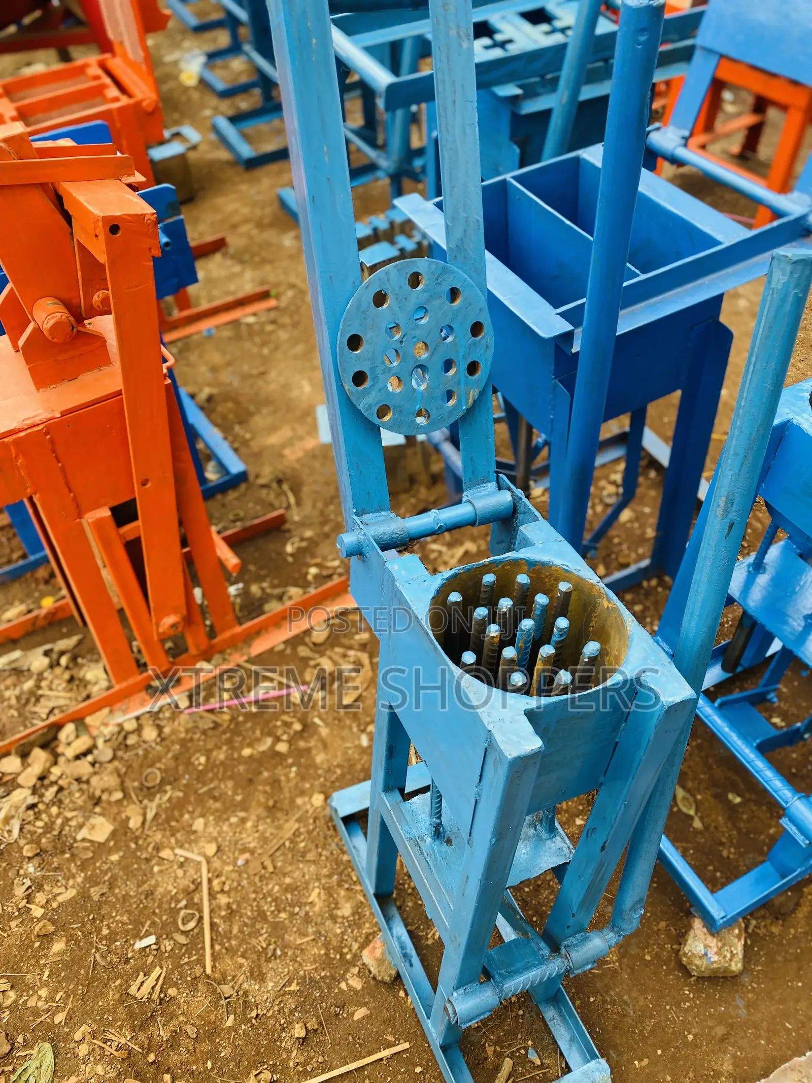 Singled Machine / Briquette Lucky