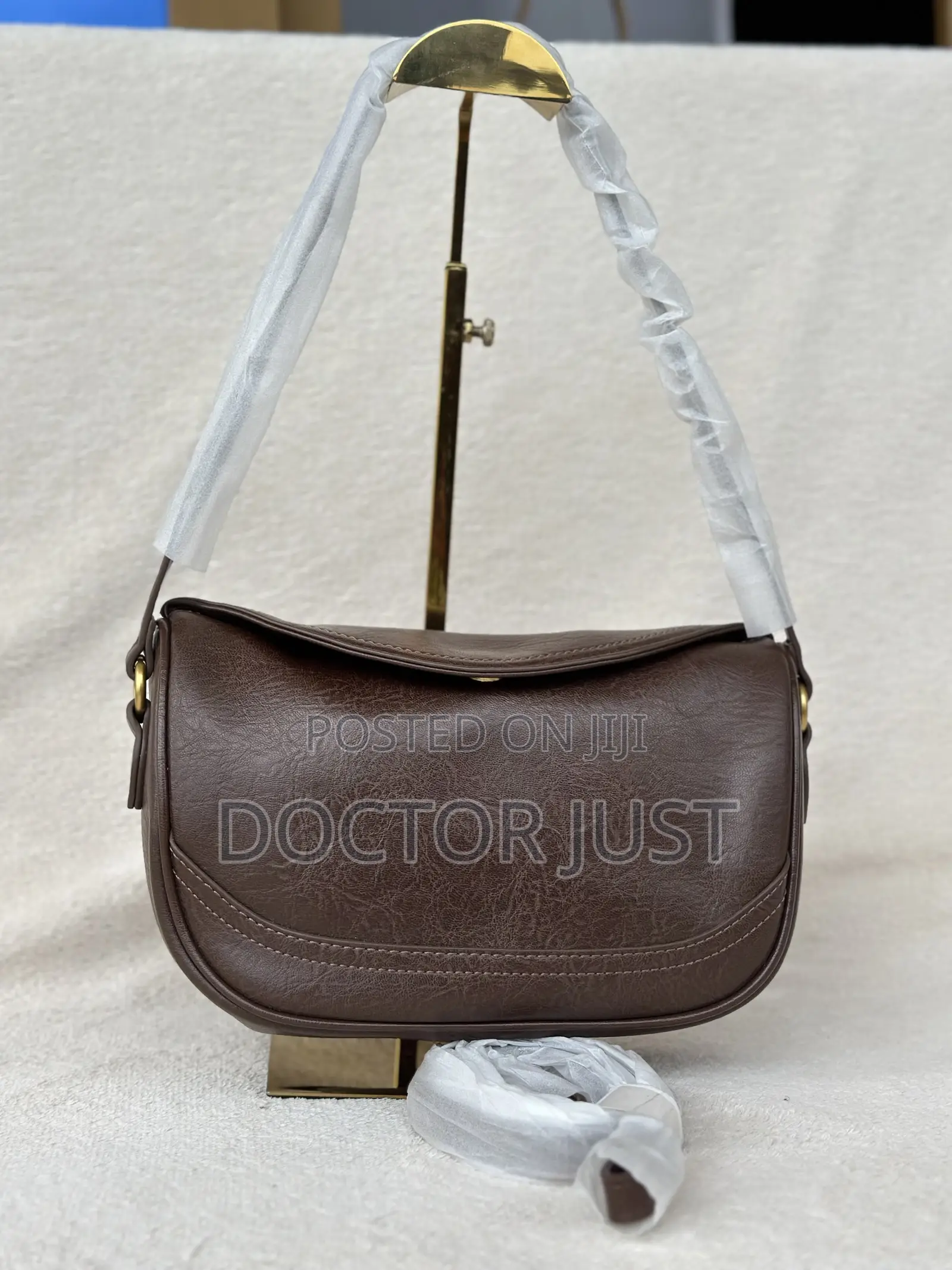 Retro One Coffee Shoulder Bag